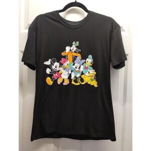 Disney Women's Size Large Mickey Mouse & Friends Black Character Graphic T-Shirt